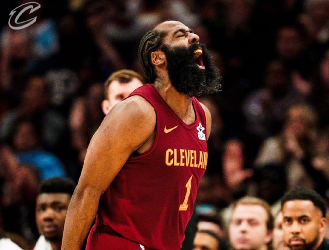 东契奇因伤遗憾落选，文班亚马小卡稳坐最佳阵