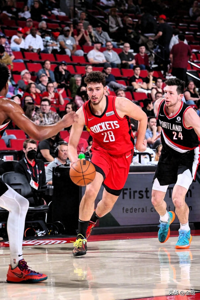 火箭G3生死战：0-2落后能否改写NBA历史？